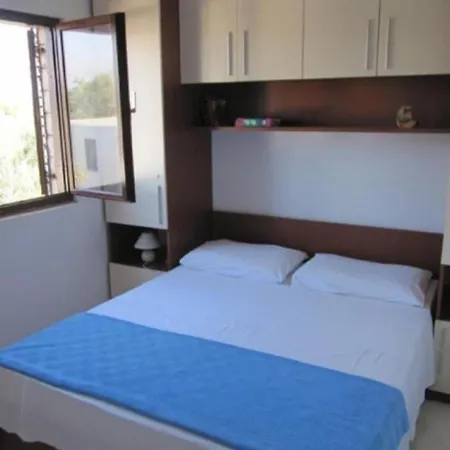 Hetenika Apartment *